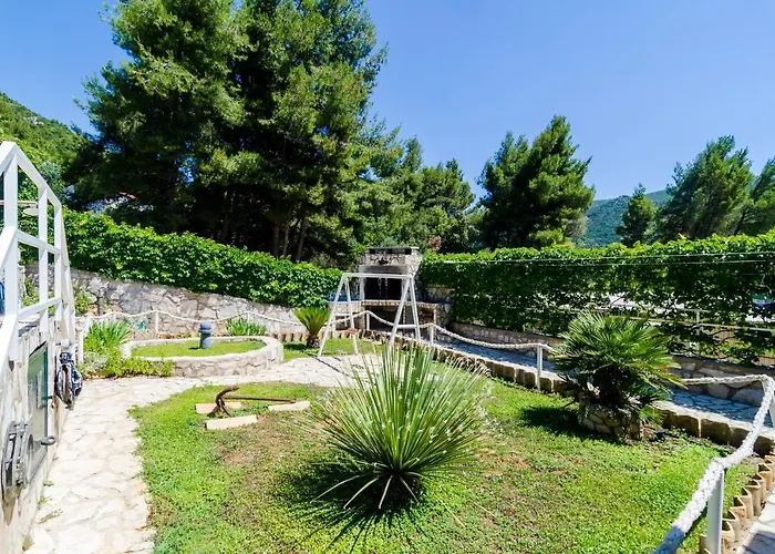10233a Žuljana